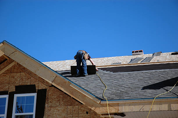 Best Residential Roofing Contractor  in Traverse City, MI